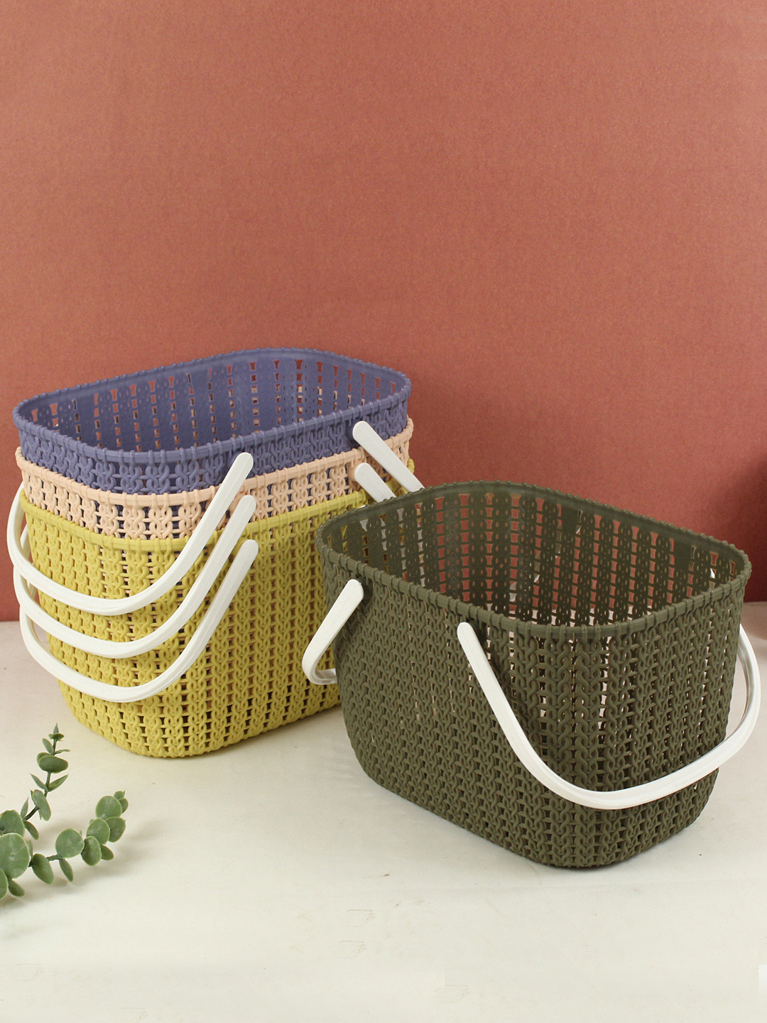 TIED RIBBONS Set Of 4 Multi Plastic Baskets