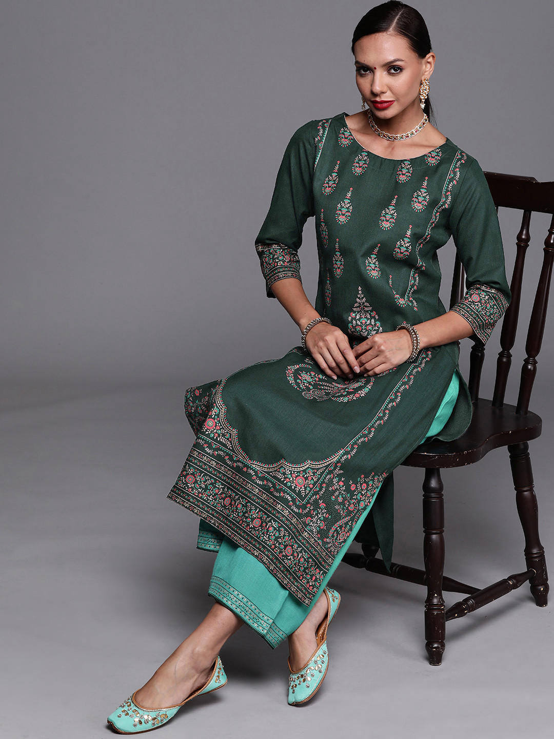 Indo Era Women Green Ethnic Motifs Foil Printed Straight Kurta With Palazzo Set