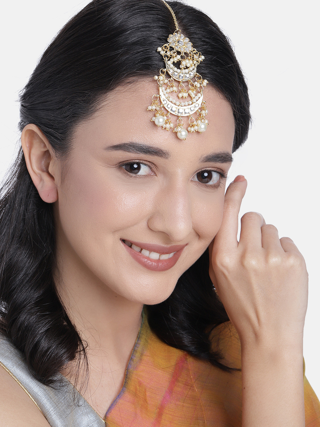 Peora Women Gold-Plated White Beaded Traditional Maang Tikka