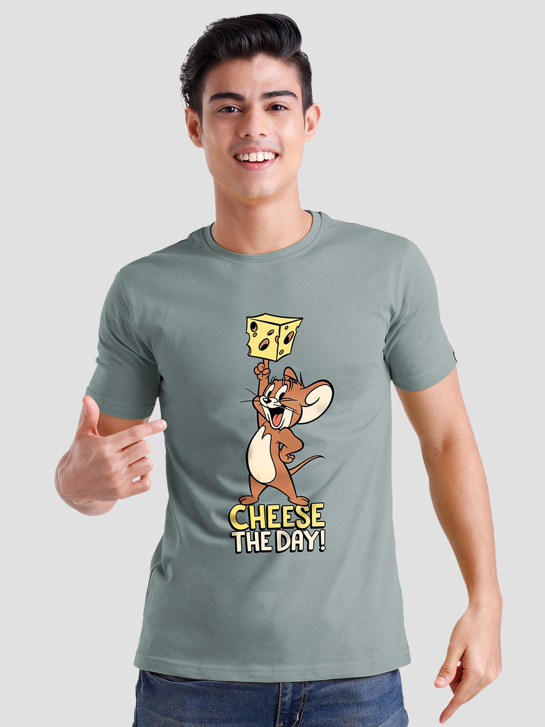 The Souled Store Official Men Tom And Jerry: Cheese The Day Green Regular Fit T-Shirt