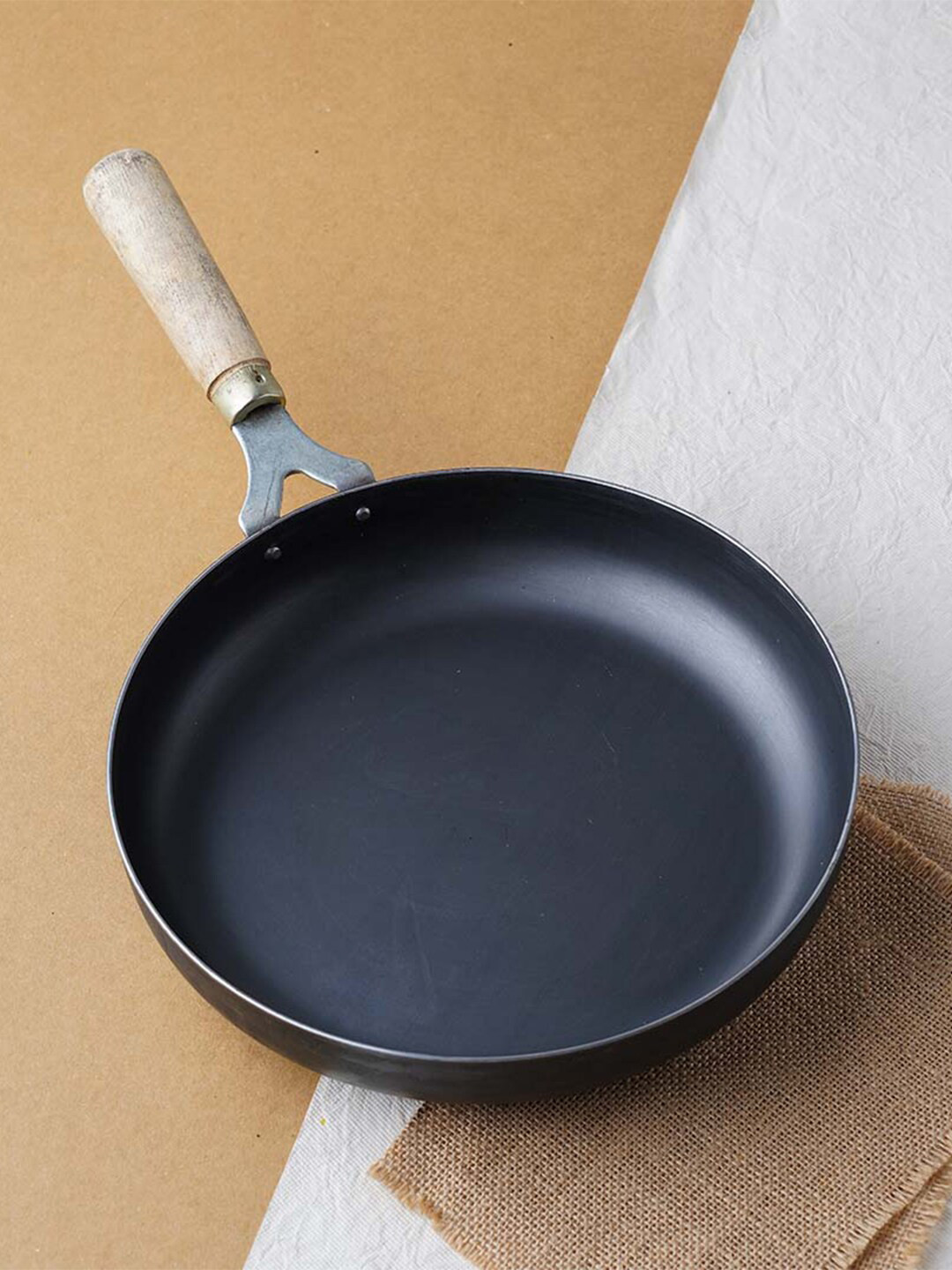 The Indus Valley Black Pre-Seasoned Wooden Handle Iron Pan Induction Friendly - 1.6 L