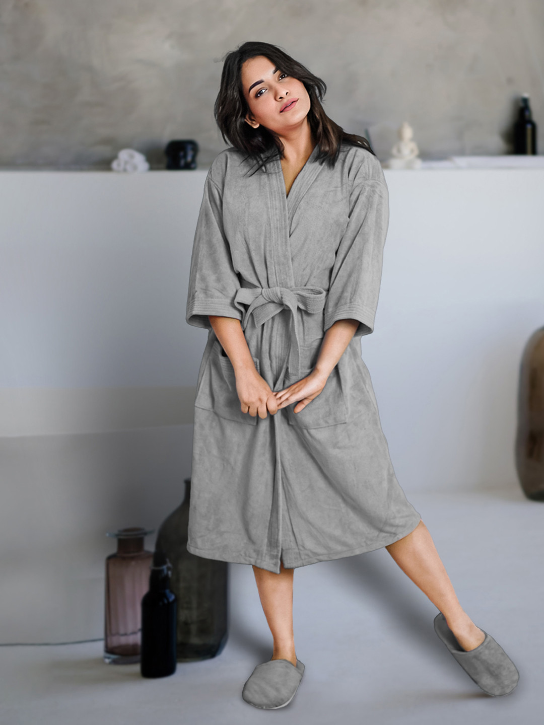 Aura Unisex Grey Microfiber Bathrobe with Slippers