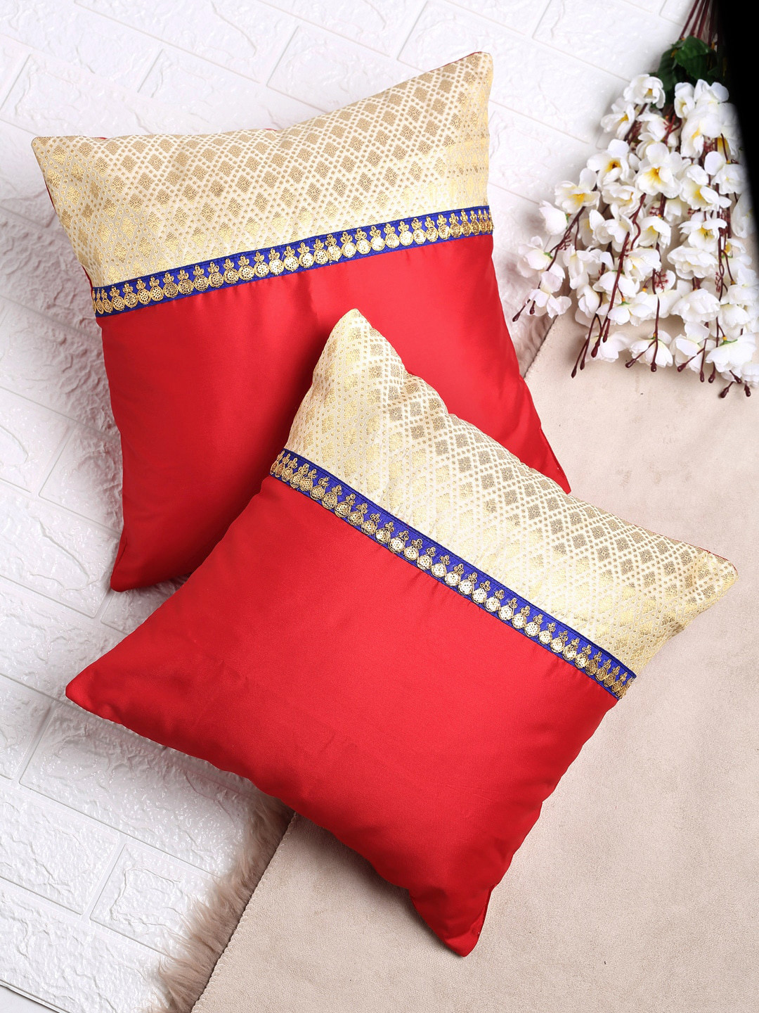 SAKA DESIGNS Ivory Ethnic Motifs Polyester 2 Pcs Zari Cushion Covers - 15.7 x 15.7 In