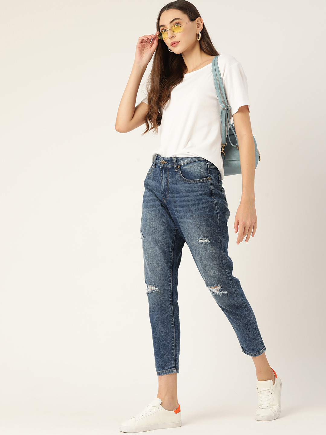 DressBerry Women Blue High-Rise Mildly Distressed Light Fade Stretchable Jeans
