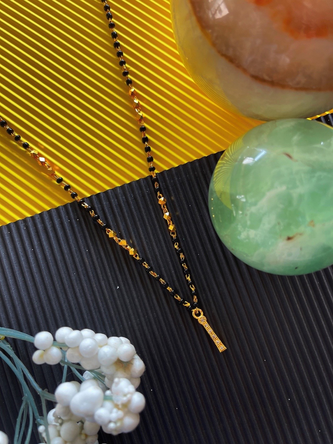 Digital Dress Room Gold-Plated Black & White Stone-Studded & Beaded I-Shaped Mangalsutra