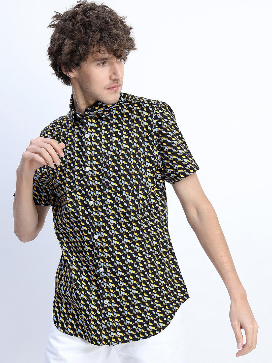 HIGHLANDER Men Black Slim Fit Printed Casual Shirt