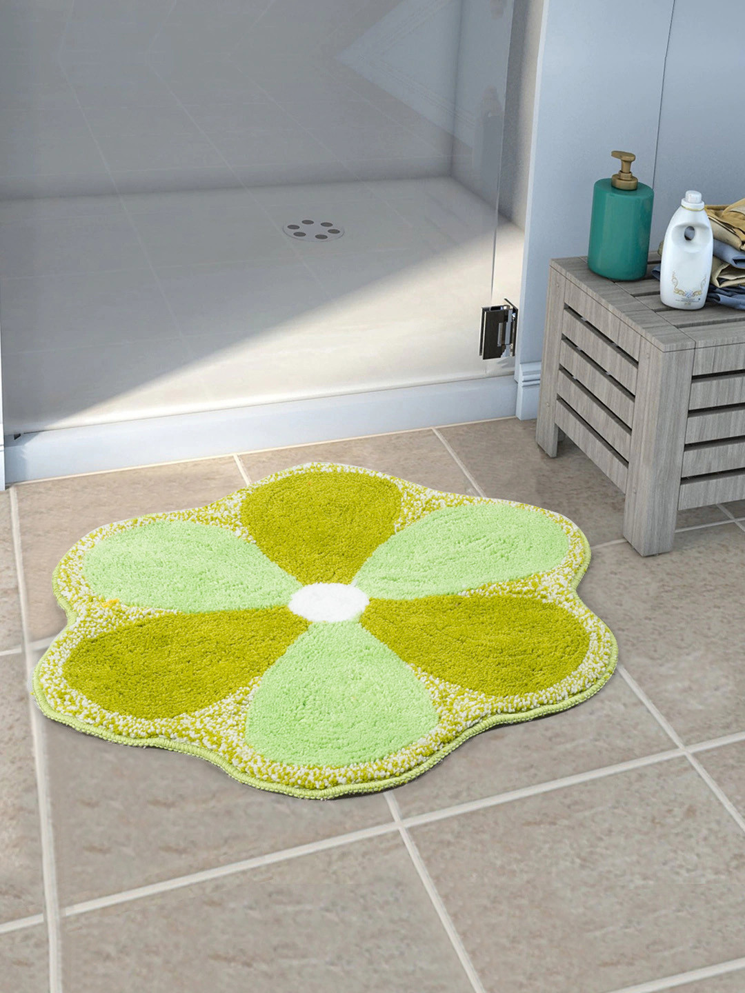 Saral Home Green Floral Bath Rug