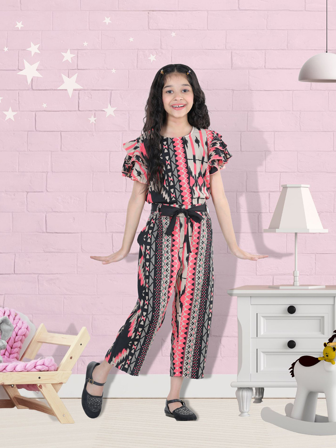 Cutiekins Girls Black & Pink Printed Ruffle Sleeves Capri Jumpsuit