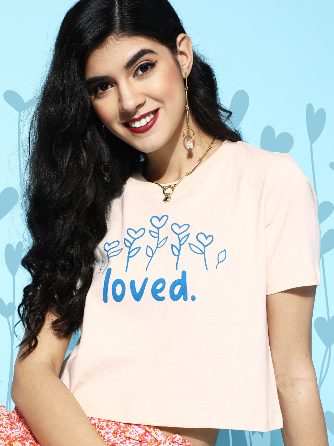 SASSAFRAS Women Cream-Coloured Loved Print Crop Boxy T-shirt