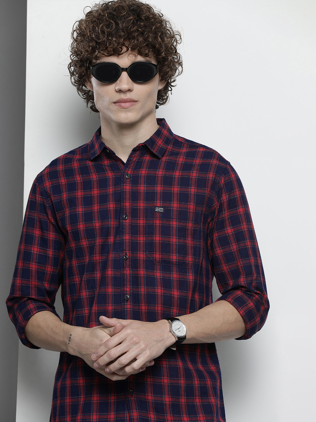The Indian Garage Co Men Navy Blue & Red Checked Casual Shirt
