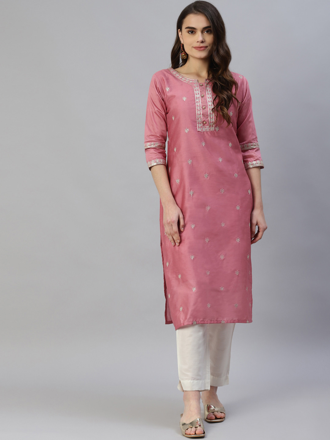 Vbuyz Women Peach-Coloured Ethnic Motifs Embroidered Sequin Kurta