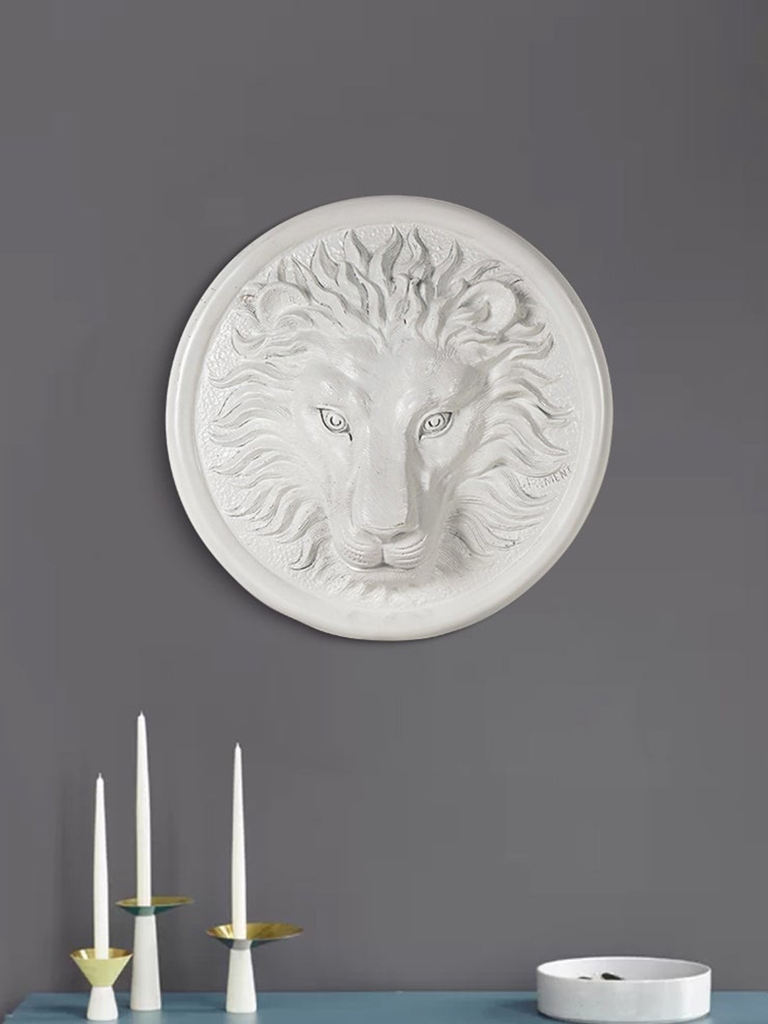 THE ARTMENT White Surreal Lion Head Wall Art