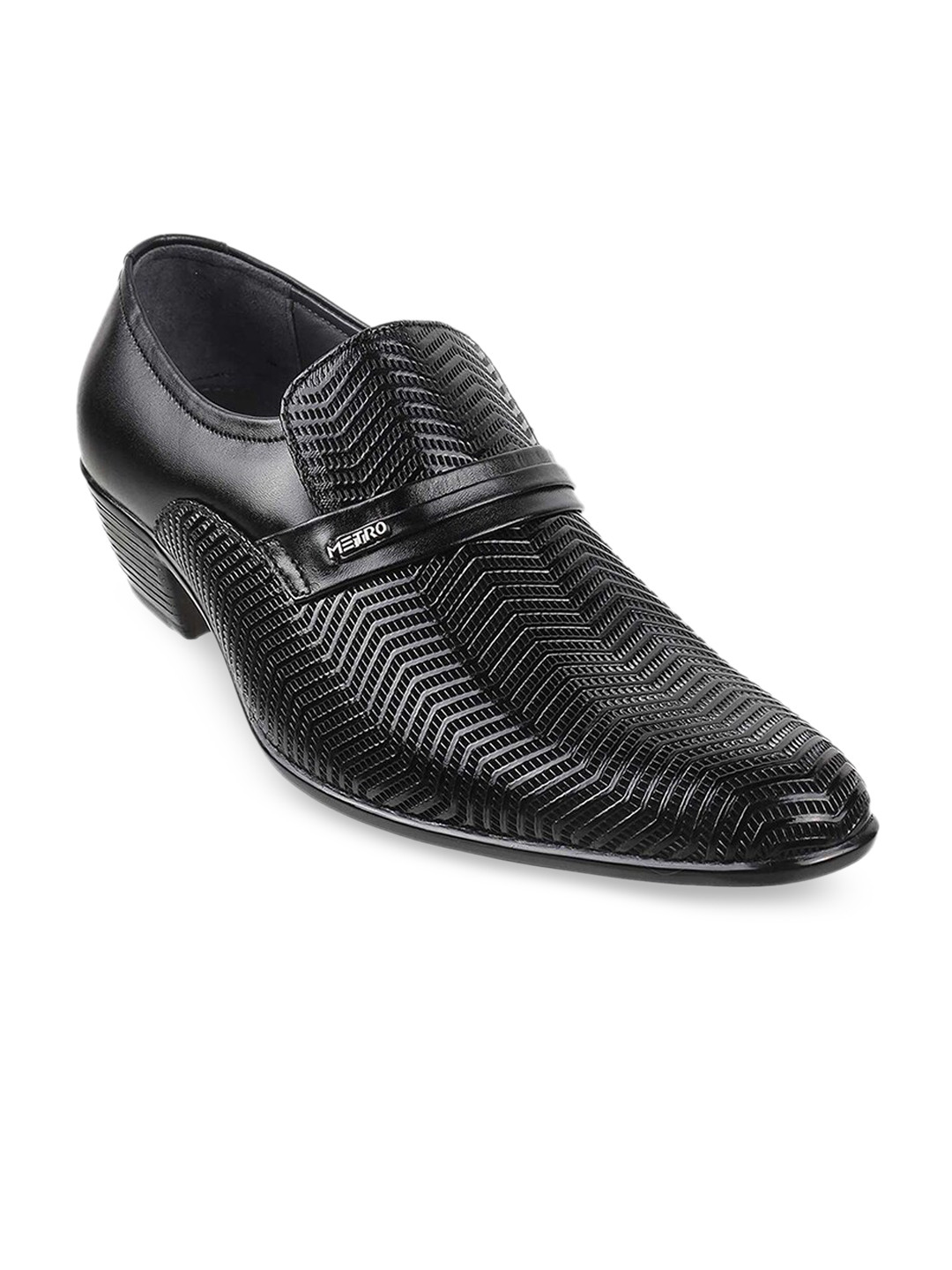 Metro Men Black Textured Leather Formal Loafers