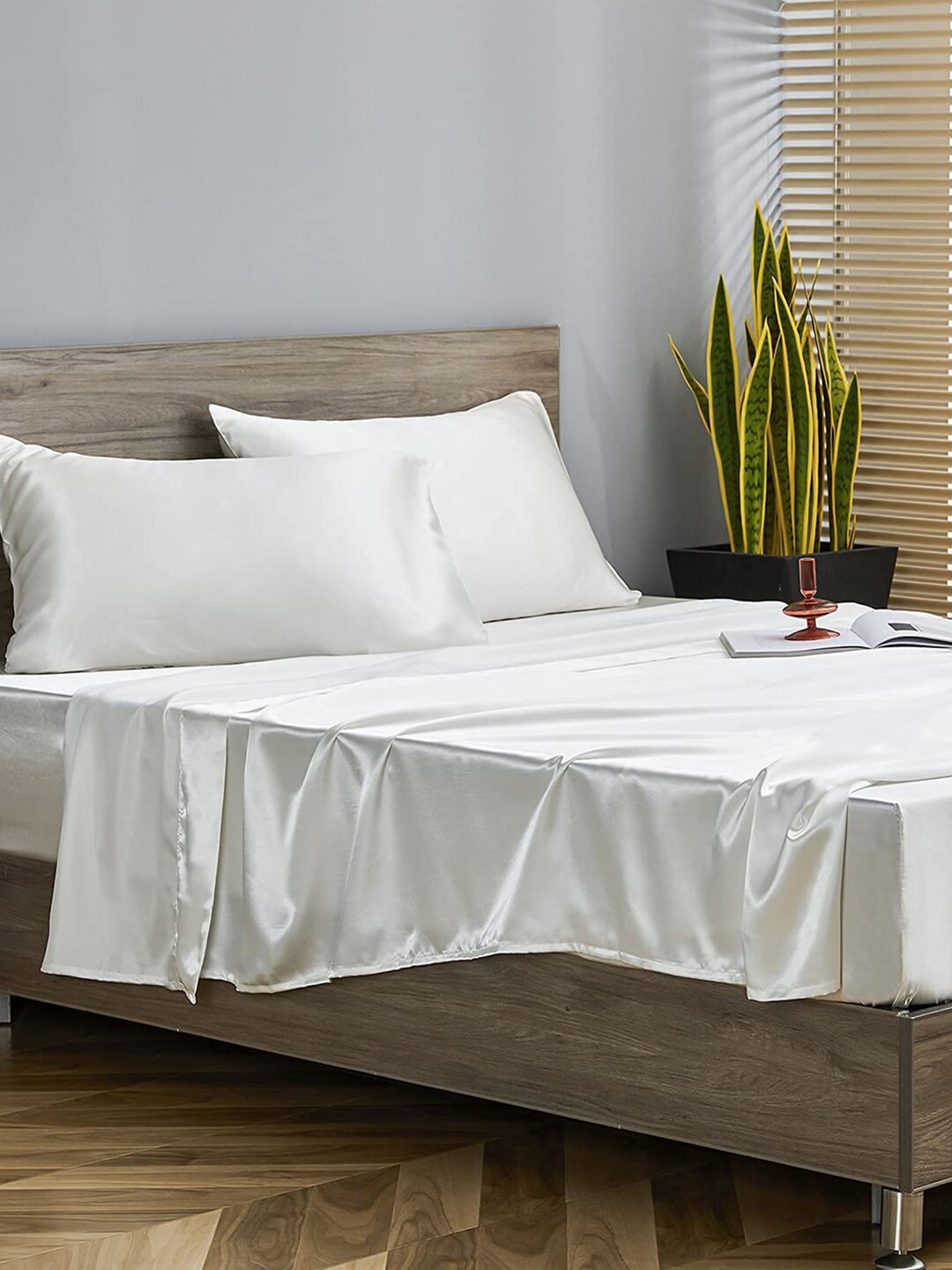 LINENWALAS Happy Sleeping Set Of 2 White Solid 300 GSM Pillow Covers