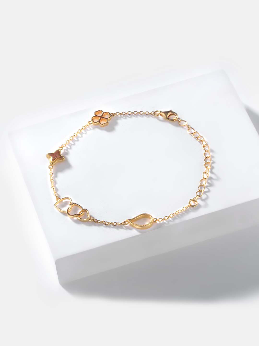 SHAYA Women Gold Plated Heart and Clover Leaf Motifs Silver Link Bracelet