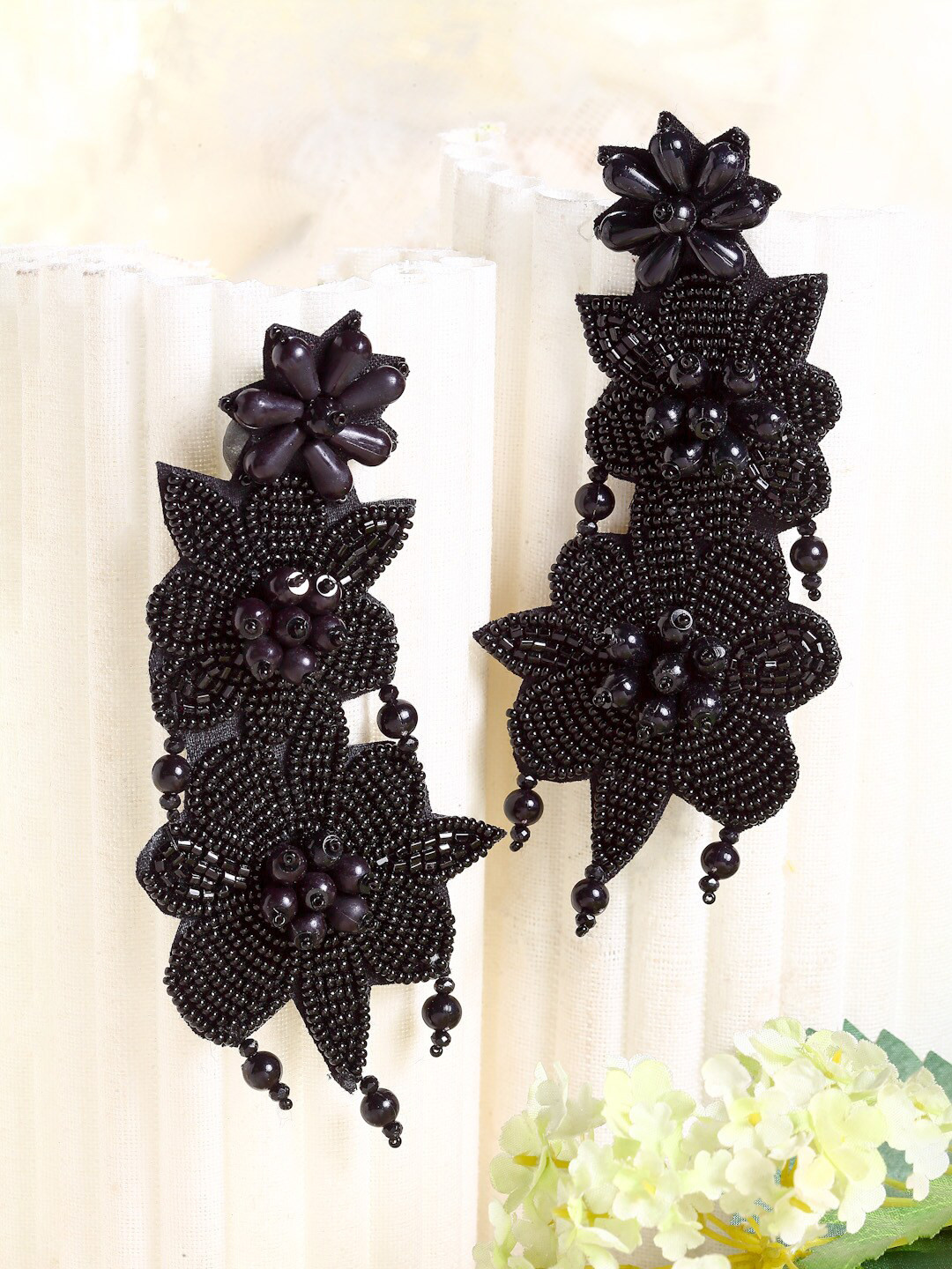 Moedbuille Black Beads Floral Drop Earrings