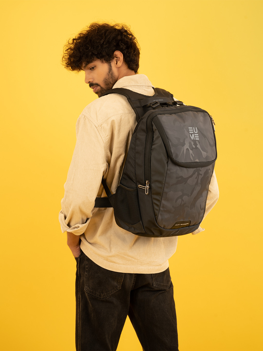 EUME Unisex Grey & Black Camouflage Laptop Backpack with Hip Strap