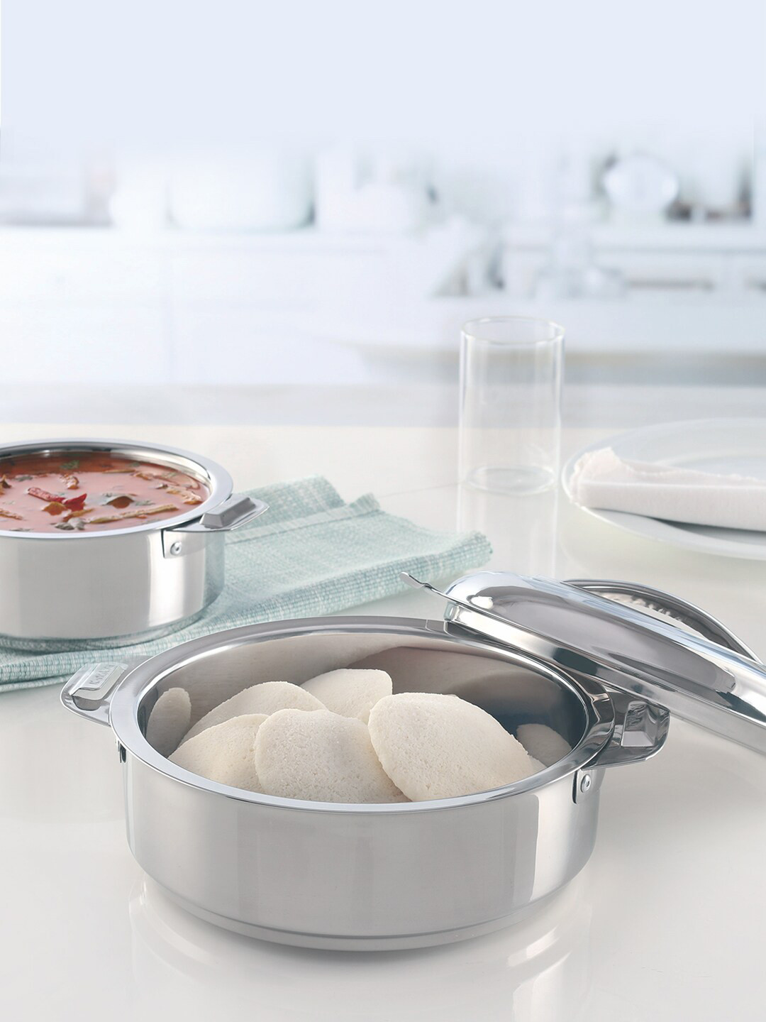 BOROSIL Silver-Toned Stainless Steel Insulated Casserole with Steel Lid