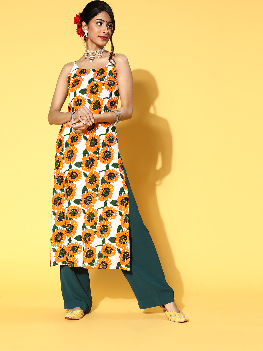 Berrylush Classic White Viscose Rayon Kurta