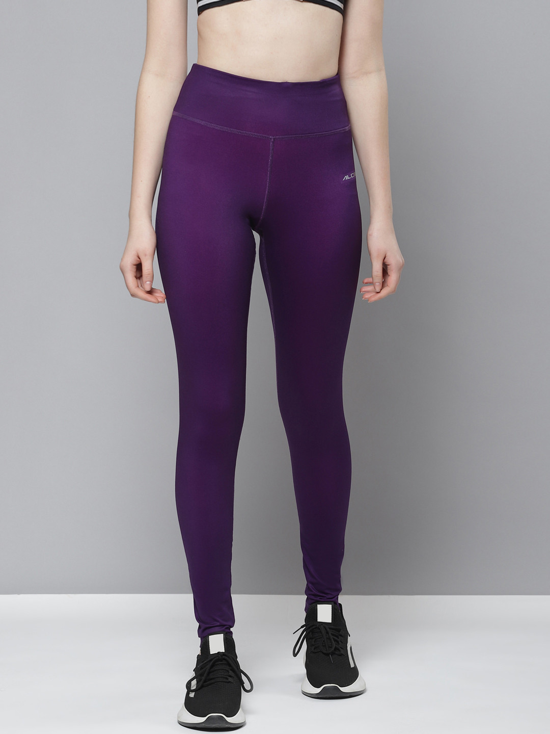 Alcis Women Purple Solid Tights