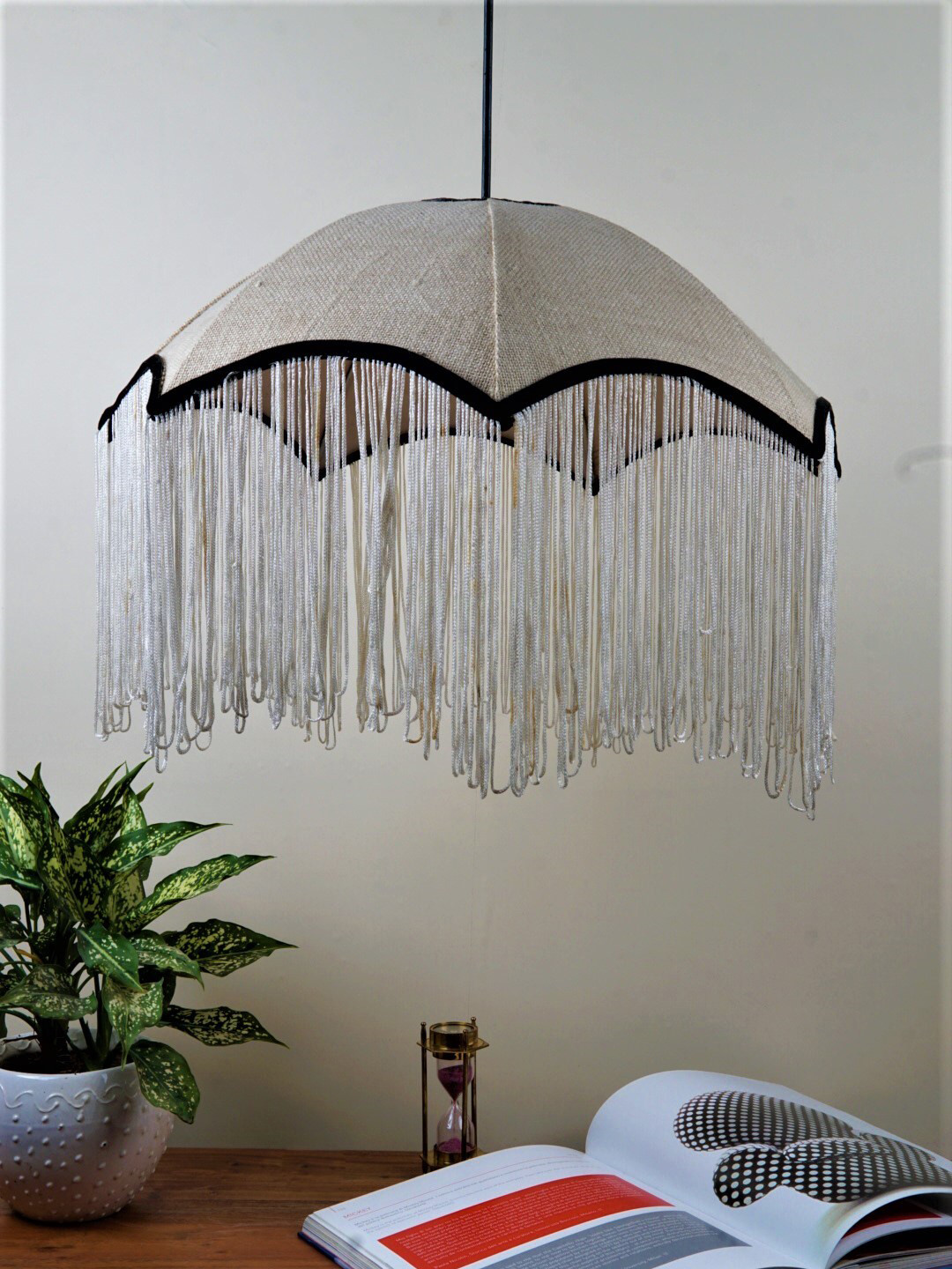 Grated ginger Beige Jute Umbrella Shaped Traditional Ceiling Lamp