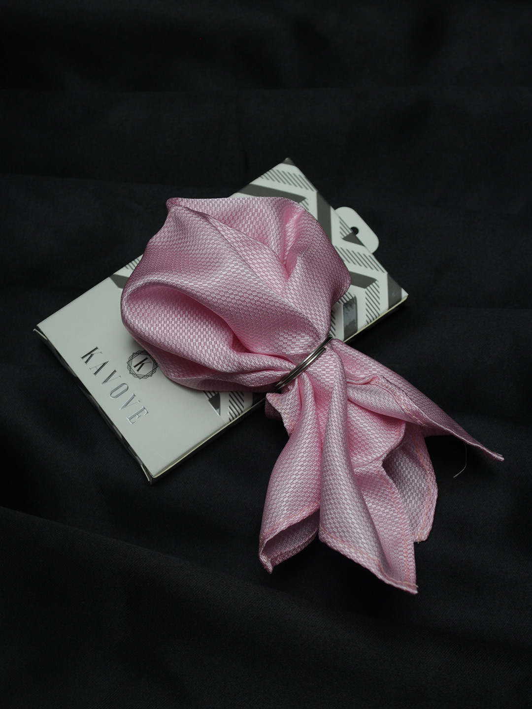 Kavove Men Pink Checkered Pocket Square