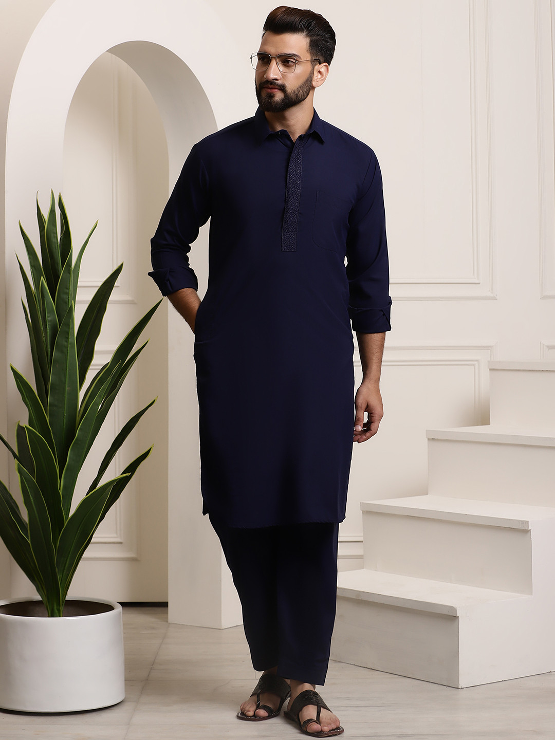 SOJANYA Navy Pathani Kurta Pyjama