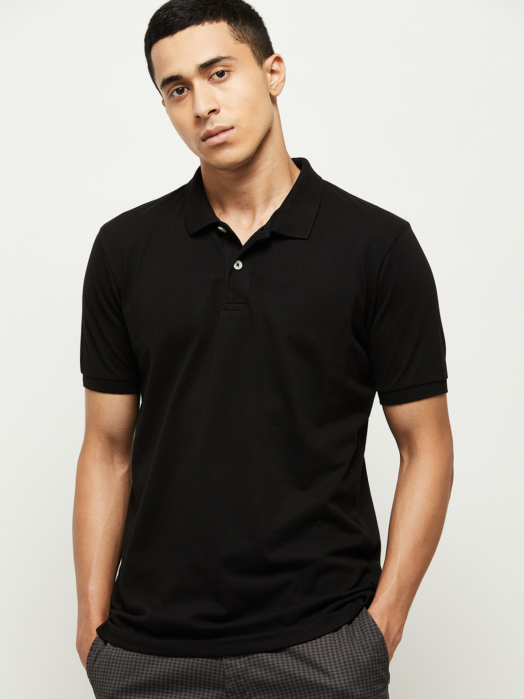 max Men Black Polo Collar T-shirt