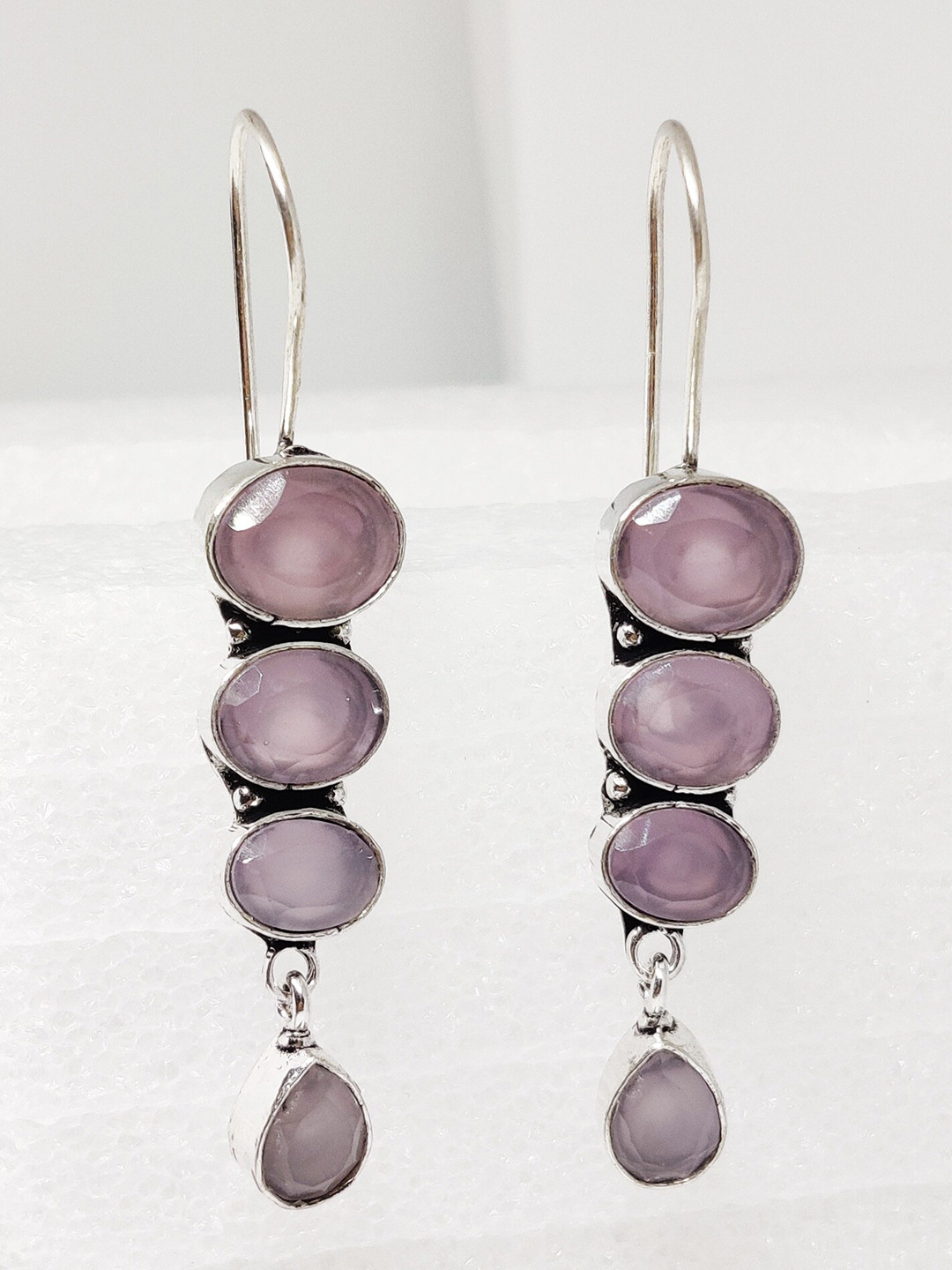 EL REGALO Pink & Silver-Toned Drop Earrings