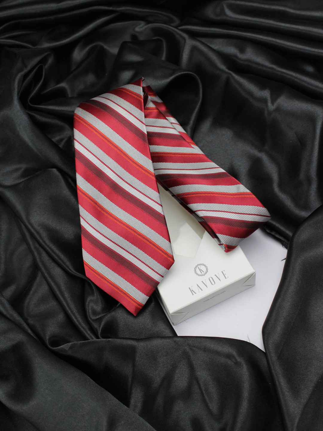 Kavove Men Red & White The Selective Striped Broad Tie