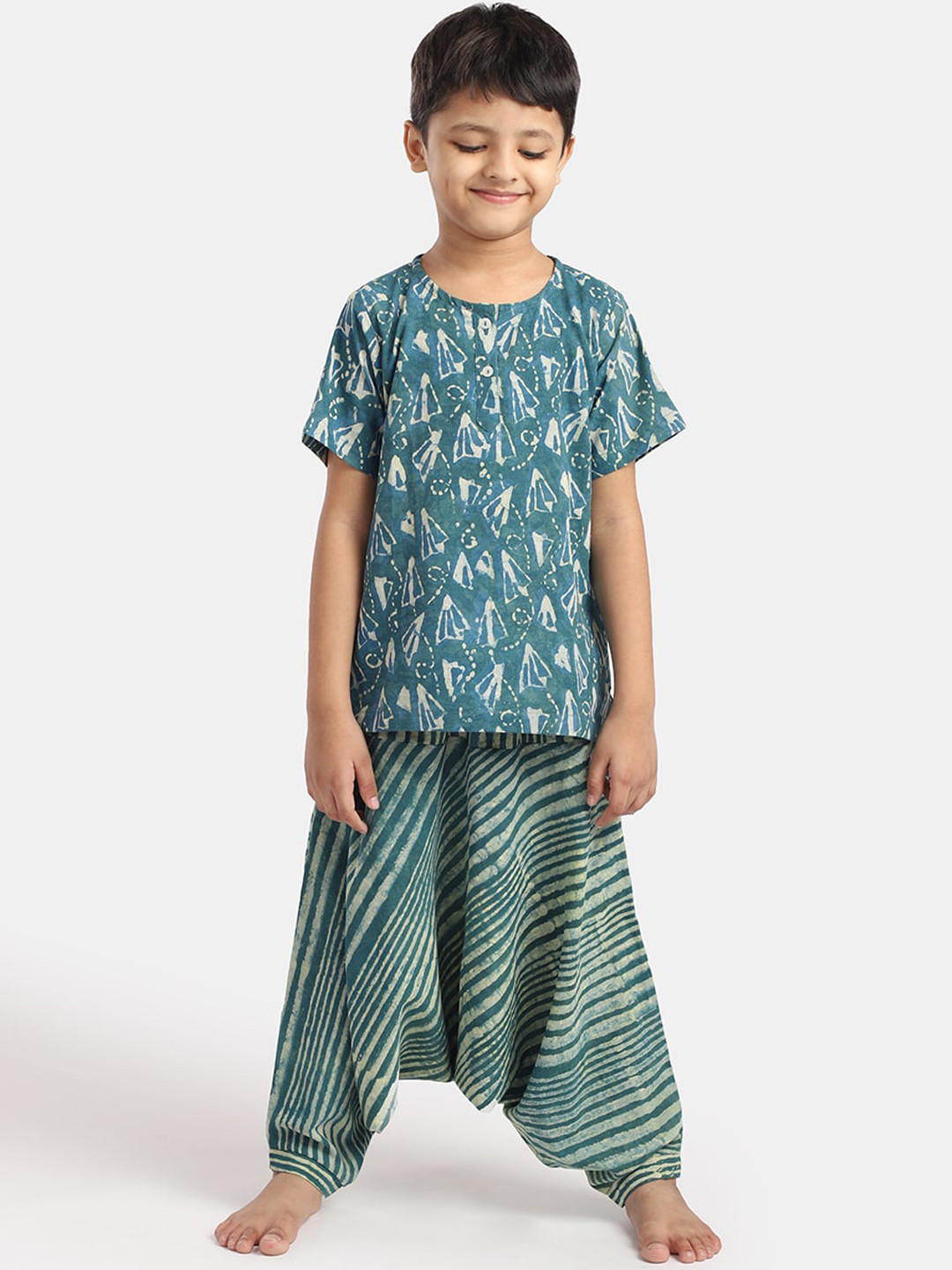 THE BABY LABEL Unisex Kids Green Naturally Dyed Abstract Block Printed Pure Cotton Kurta & Harem Pants