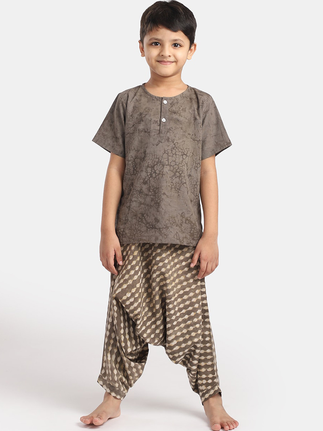 THE BABY LABEL Kids Brown Naturally Dyed Abstract Block Prints Kurta with Harem Pants