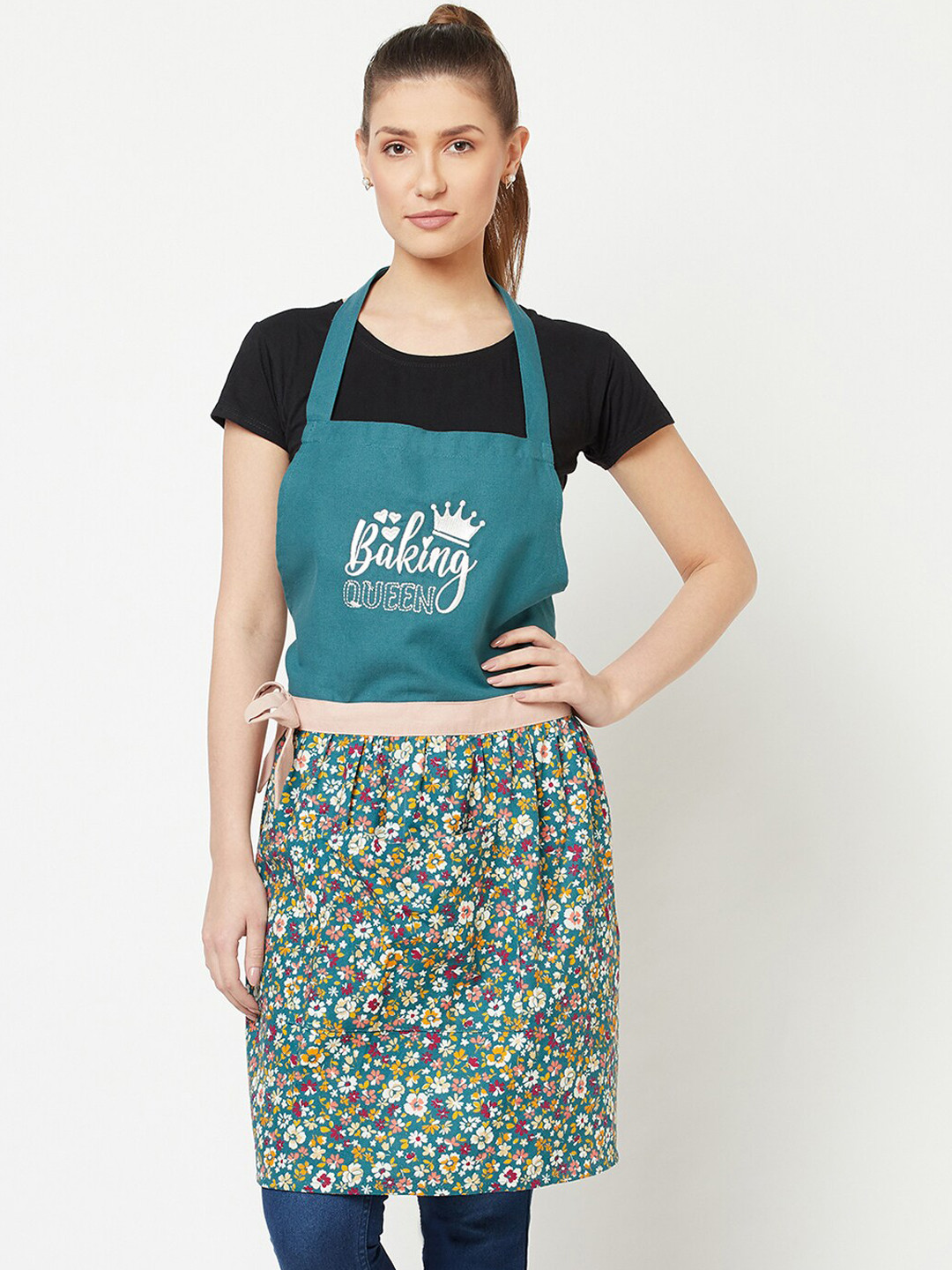 BLANC9 Teal Green & White Printed Pure Cotton Baking Queen Apron