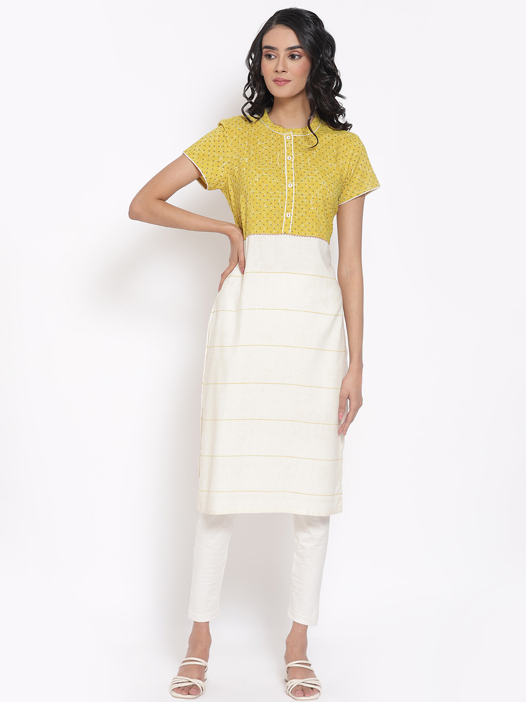 AURELIA Women Yellow Keyhole Neck Thread Work Printed Kurta