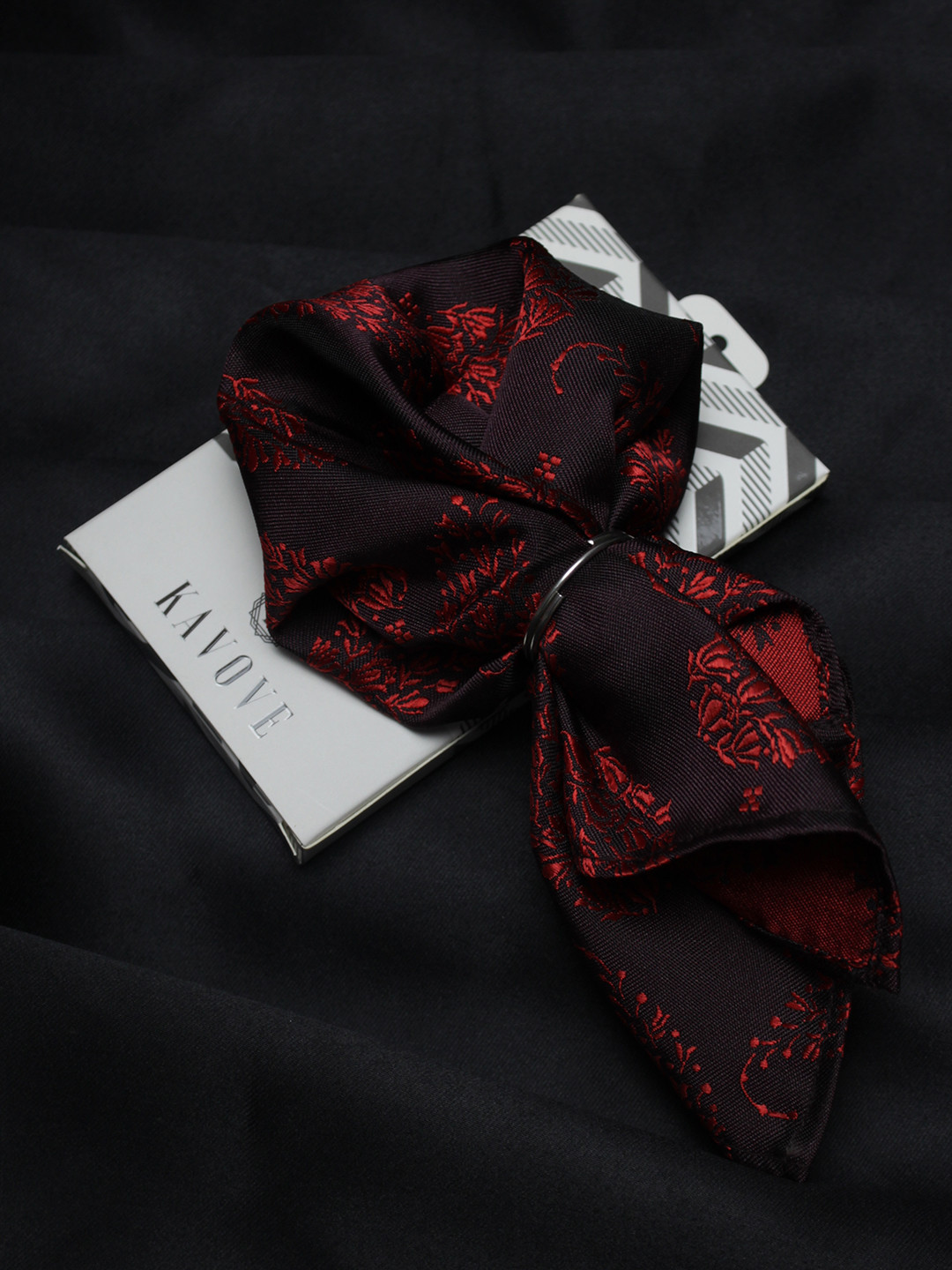 Kavove Men Maroon The Twining Paisley Pocket Square