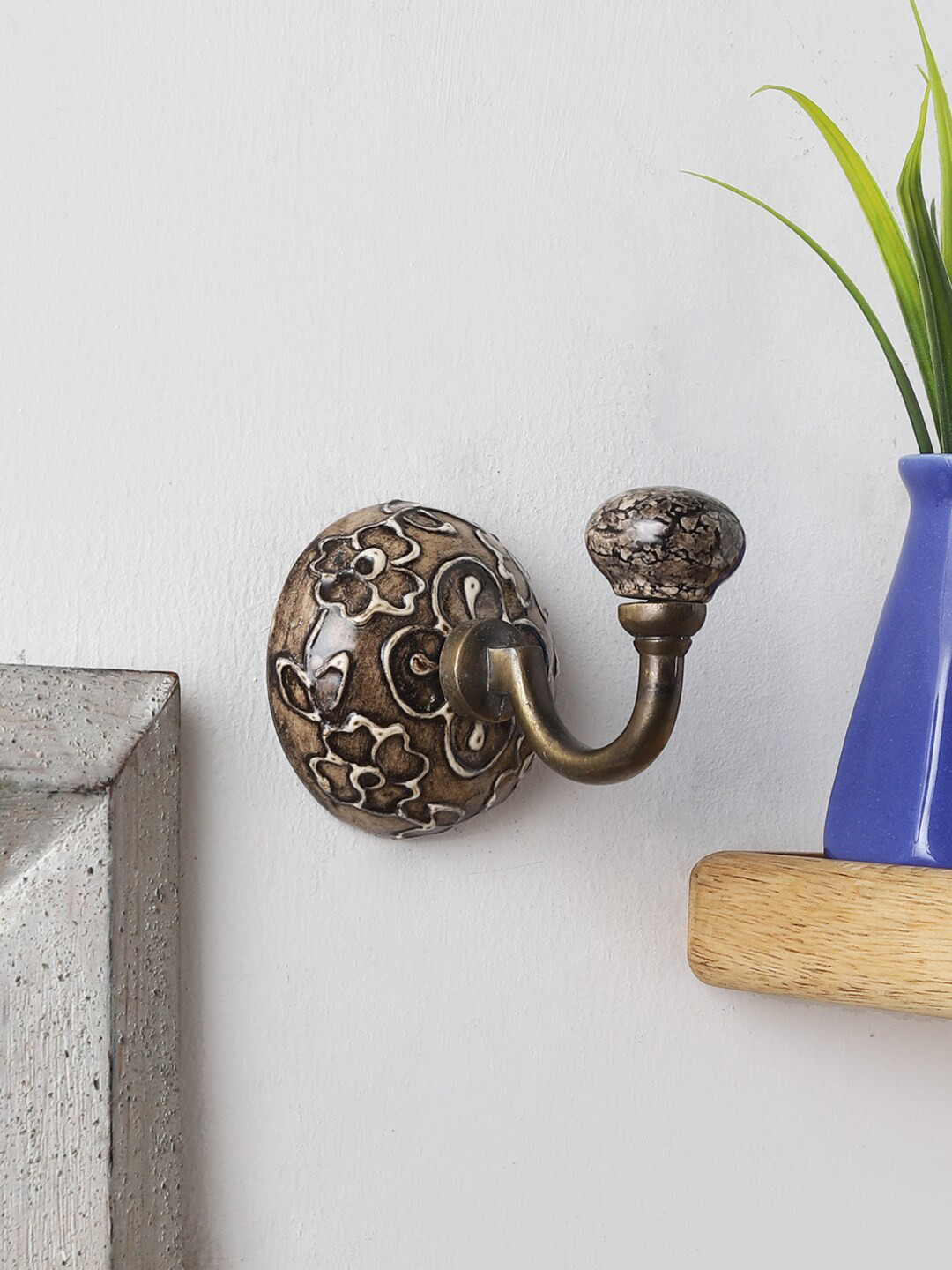 MIAH Decor Brown Handmade Ceramic Embossed Utility Wall Hooks