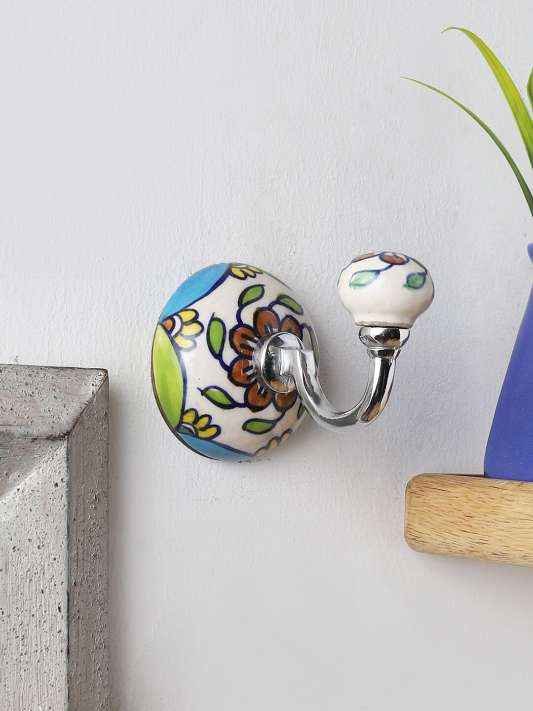 MIAH Decor Cream-Coloured & Blue Ceramic Embossed Utility Wall Hooks