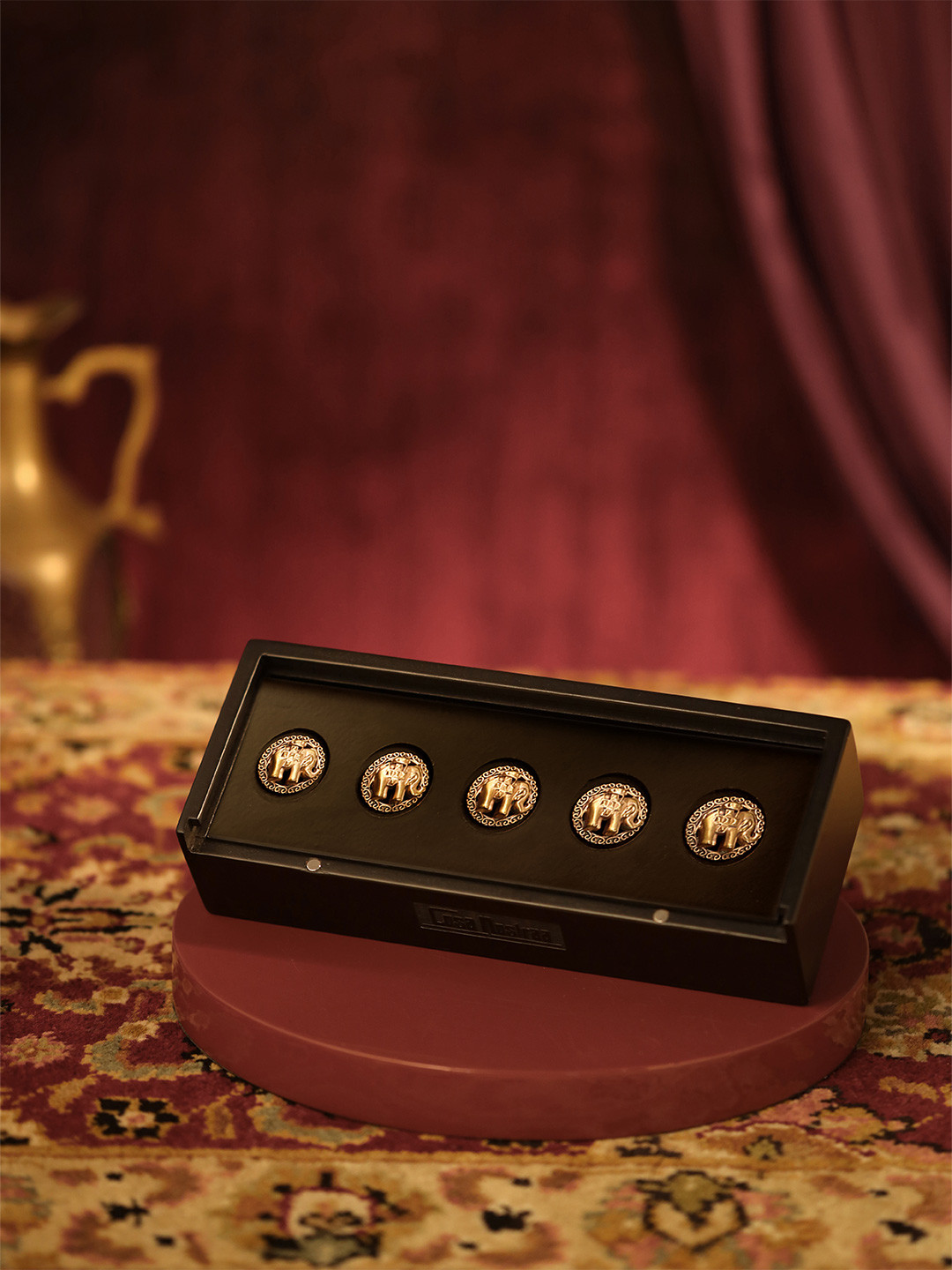 COSA NOSTRAA Set Of 5 Metallic The Regal Elephant Buttons Cufflinks