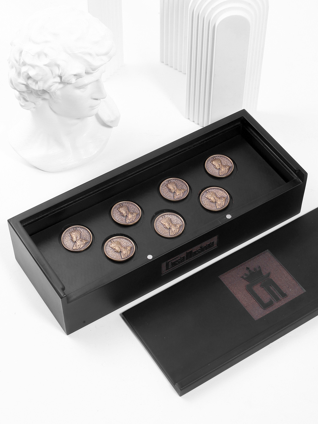 COSA NOSTRAA Set Of 7 Gold-Toned The Prince V Coin Button