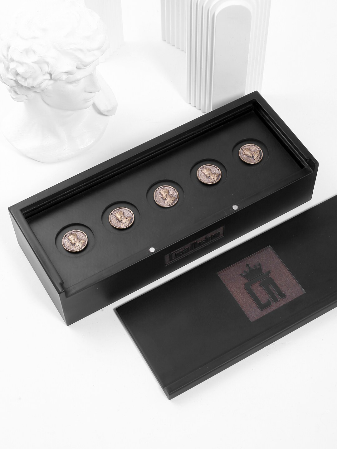 COSA NOSTRAA Men Antique Gold-Toned 5-Pieces The Prince V Coin Buttons Gift Set