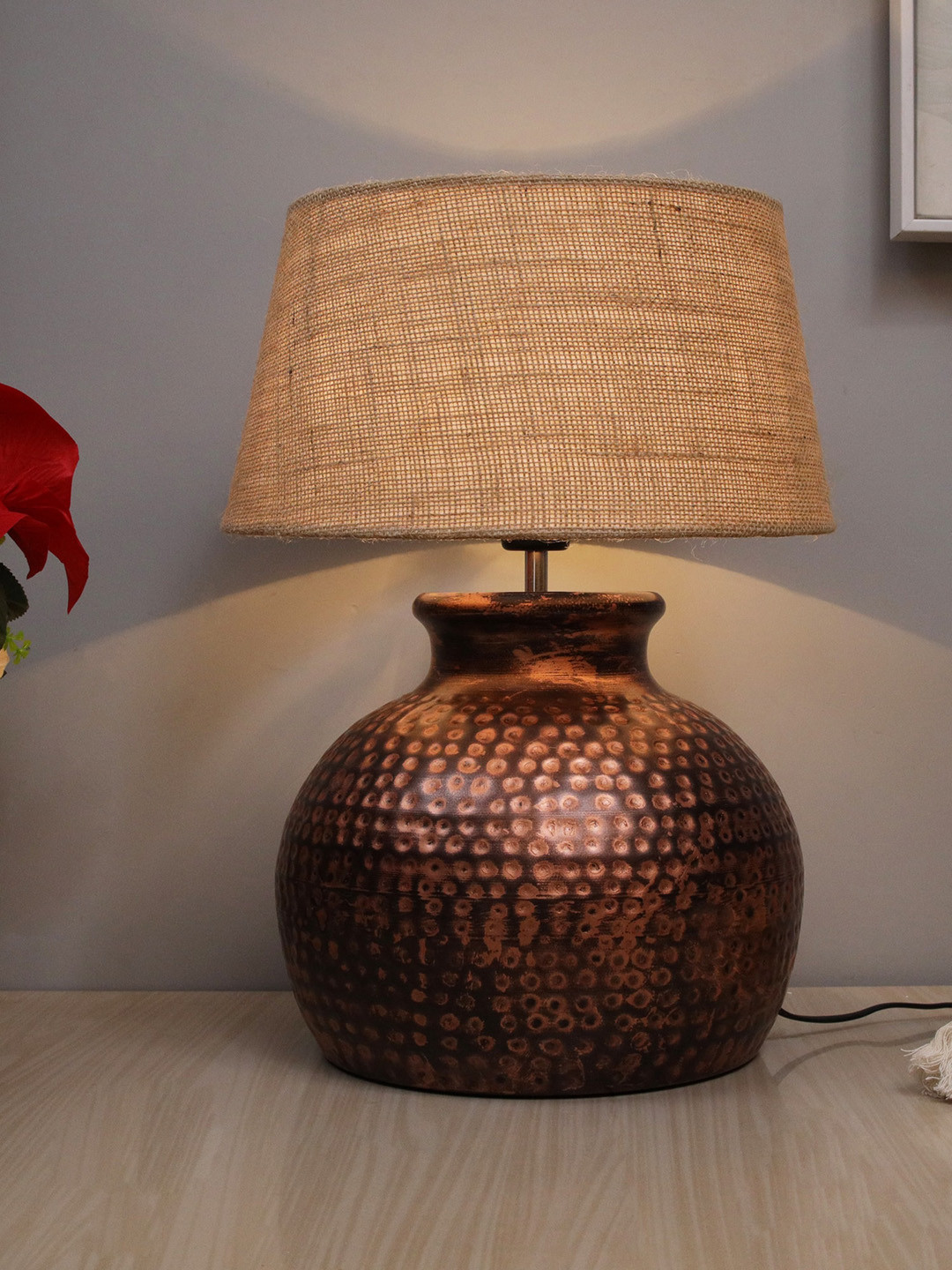 Homesake Brown Oil-Rubbed Antique Pot Hammered Table Lamp With Jute Shade