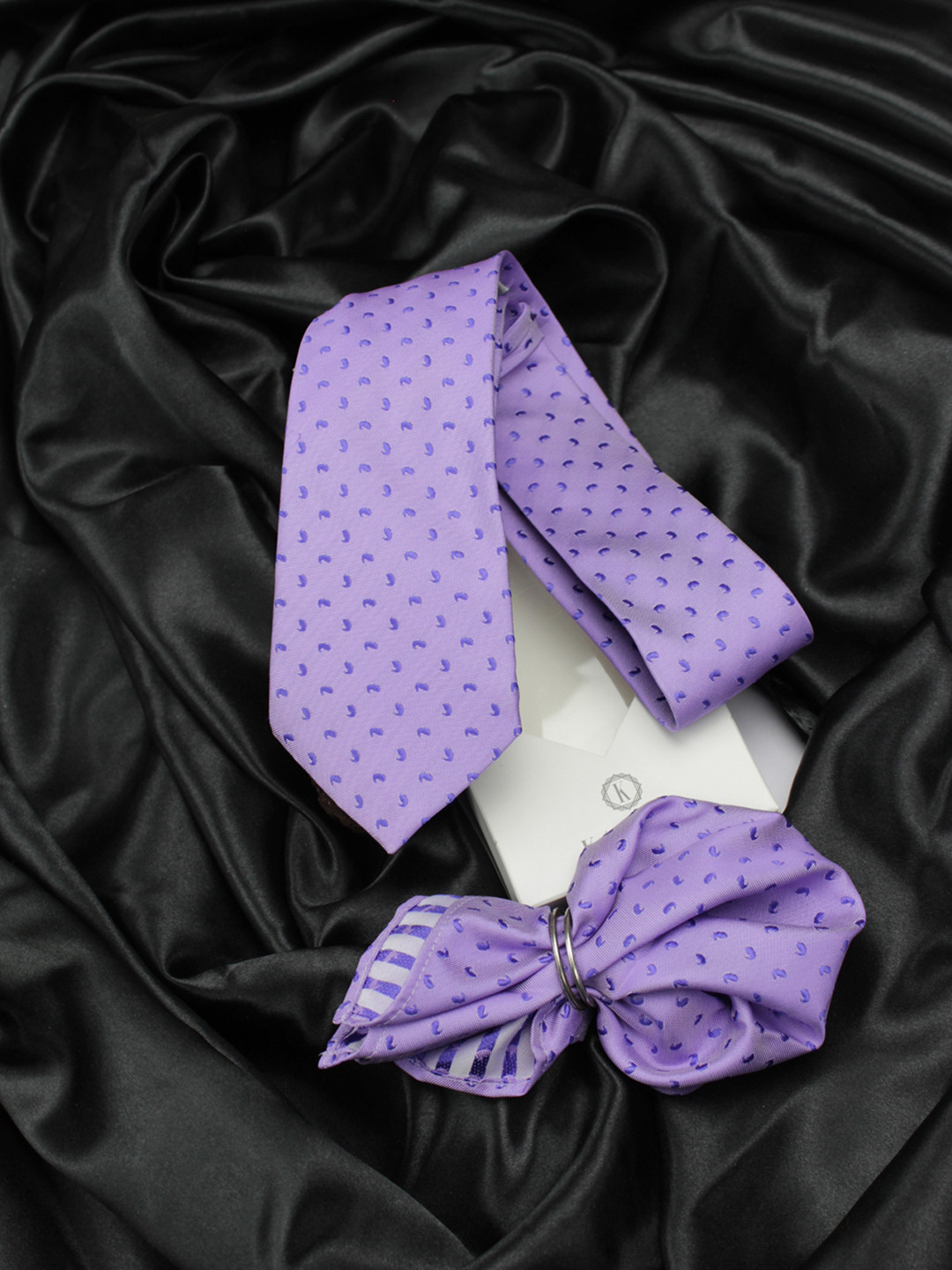 Kavove Purple Abstract Tie & Pocket Square Gift Set