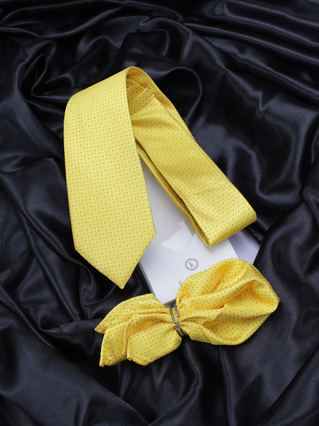 Kavove Yellow Printed Neck Tie & Pocket Square Accessory Gift Set