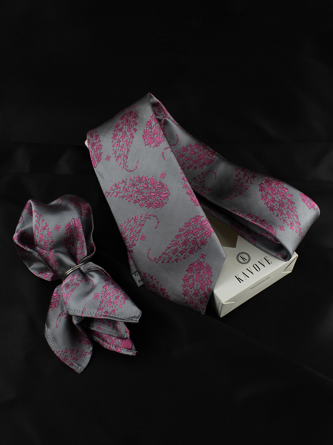 Kavove Grey Men Floral Gift Box