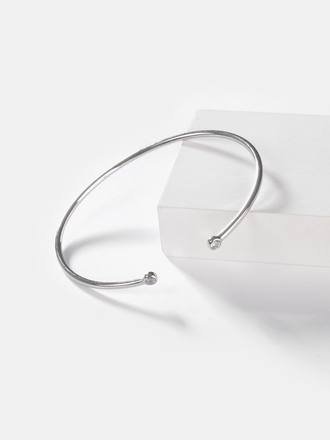 SHAYA Women Silver-Toned 925 Silver 3 mm Stone See You Again Bracelet