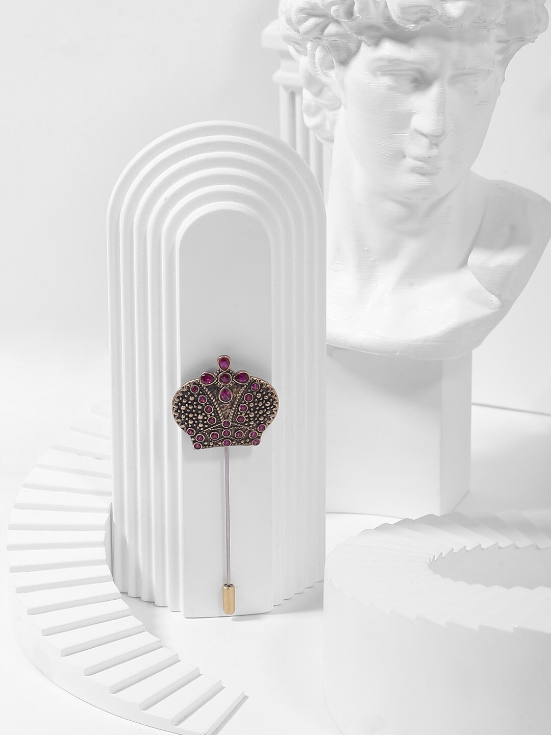 COSA NOSTRAA Gold Toned The Majestic Crown Lapel Pin