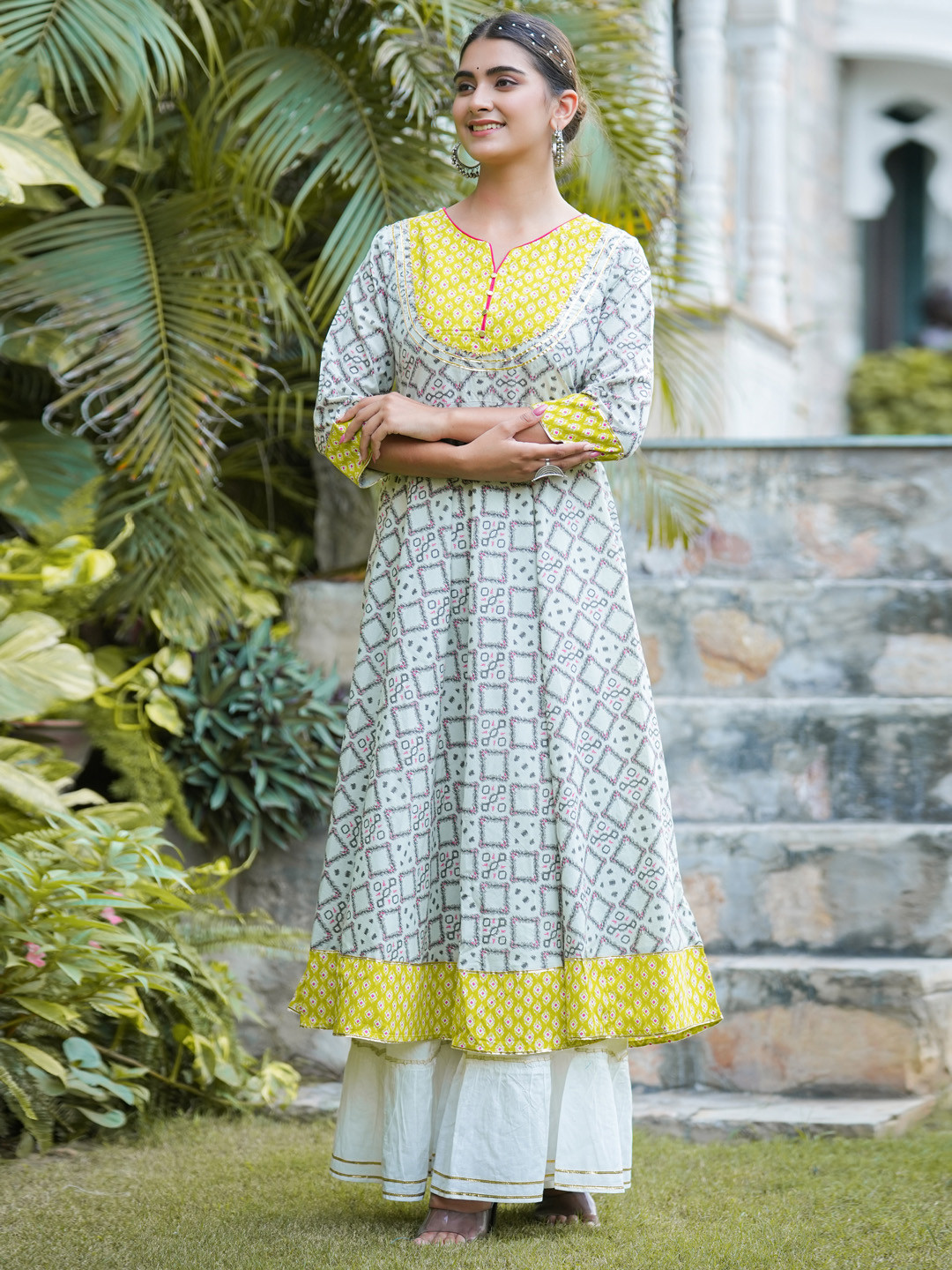 YASH GALLERY Women Multi Color Geometric Printed A-Line Kurta