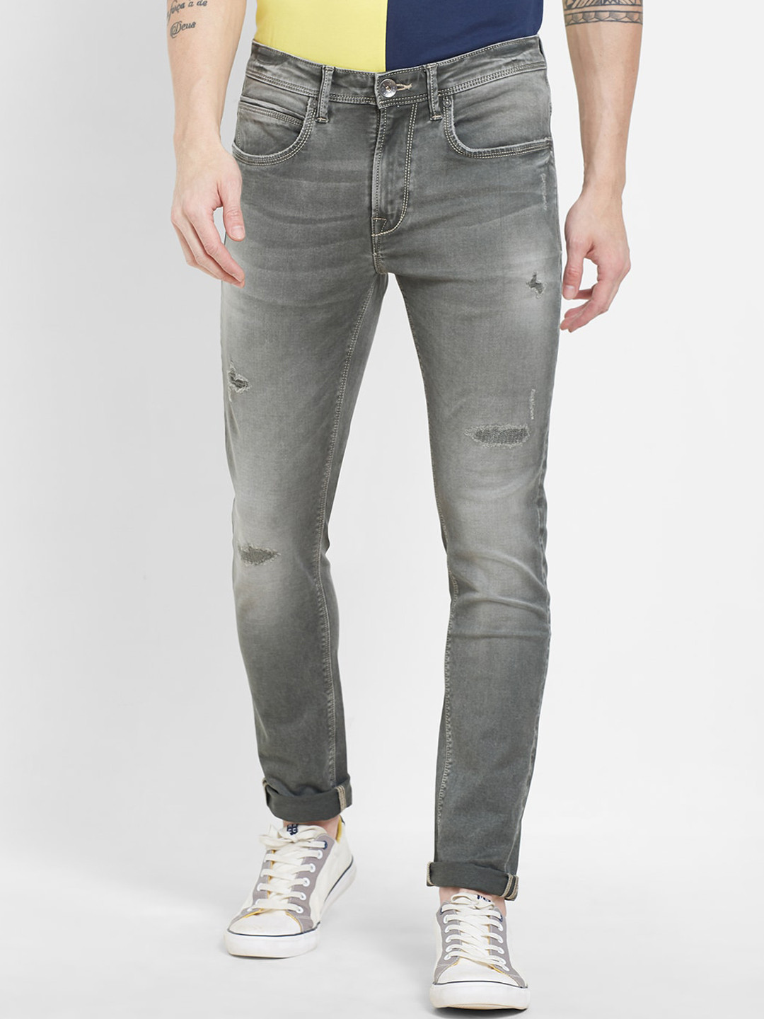 Pepe Jeans Men Grey Super Skinny Fit Mildly Distressed Heavy Fade Stretchable Jeans