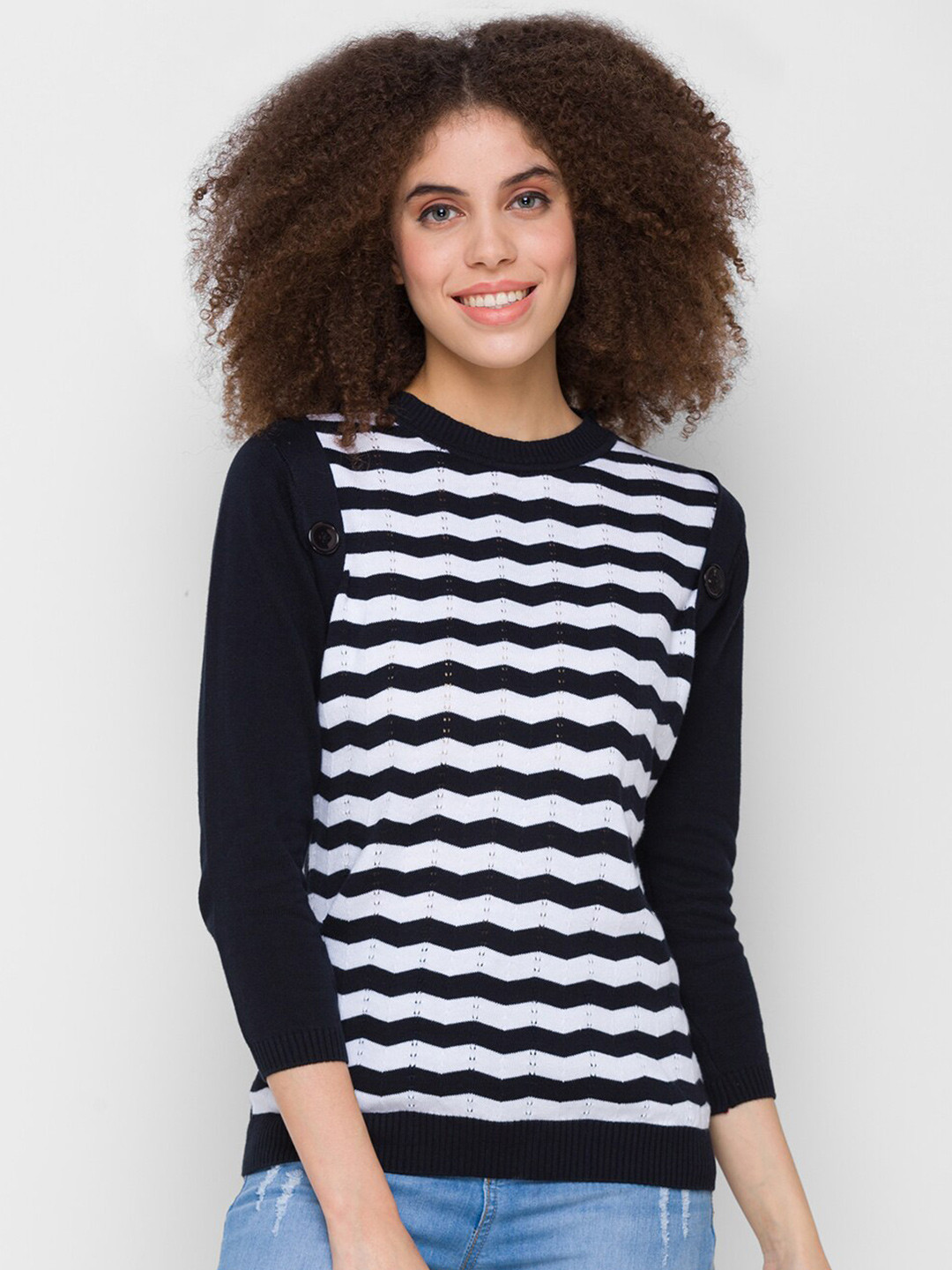 Globus Women Black & White Printed Cotton T-shirt