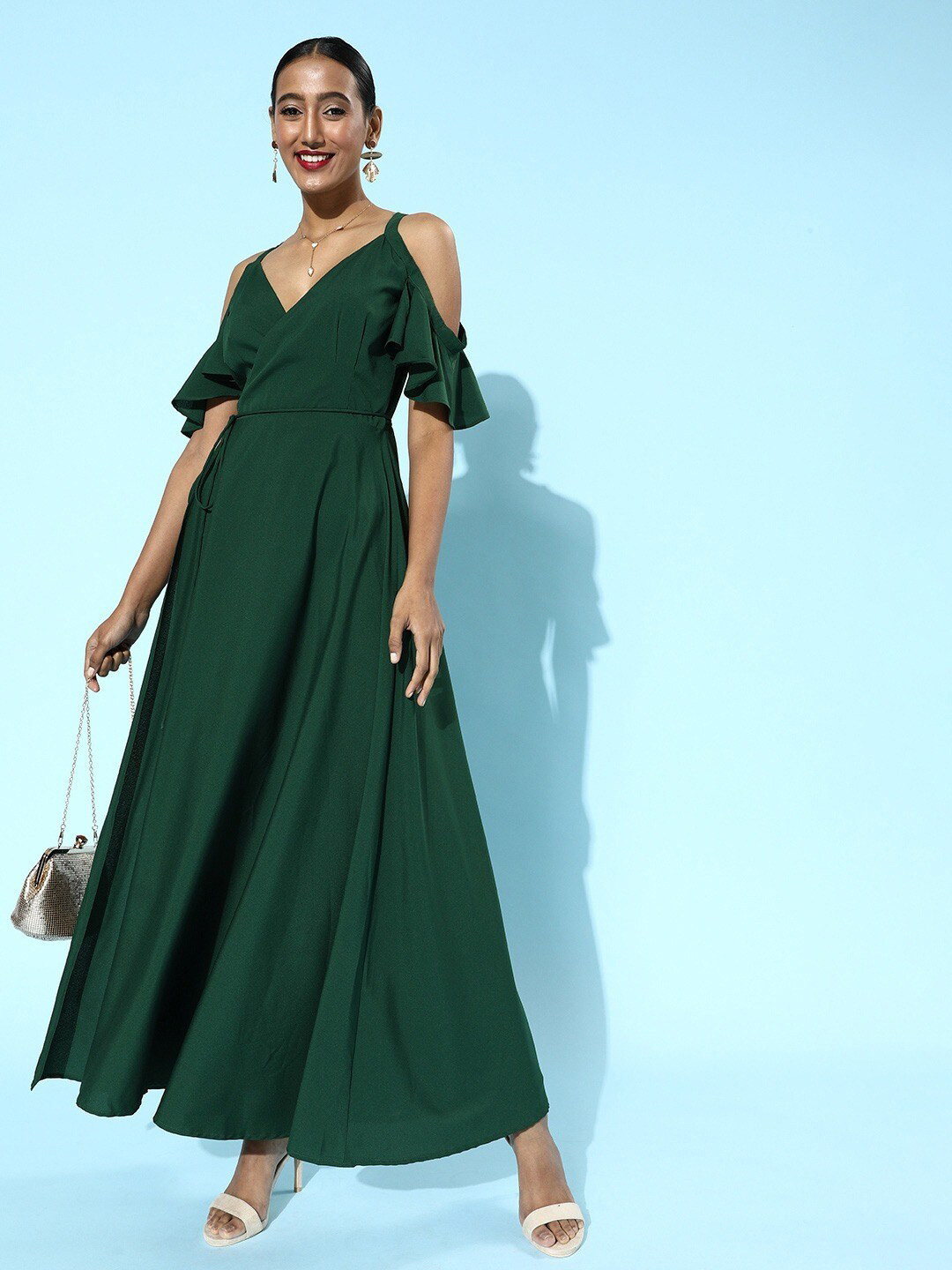 Berrylush Green Cold-Shoulder Crepe Maxi Dress